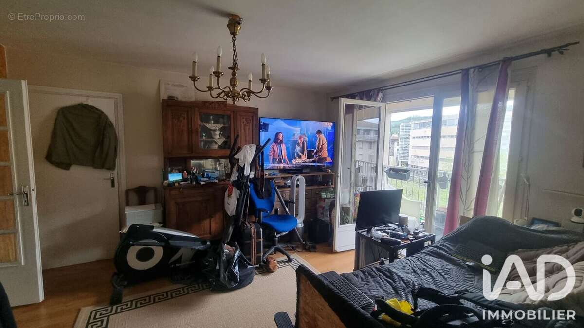 Appartement 64 m² à Aurillac  - photo 2
