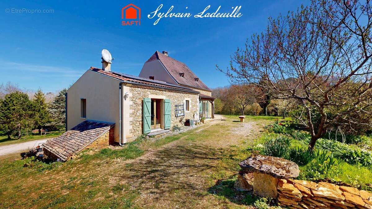 Photo 2 - Maison à MEYRALS