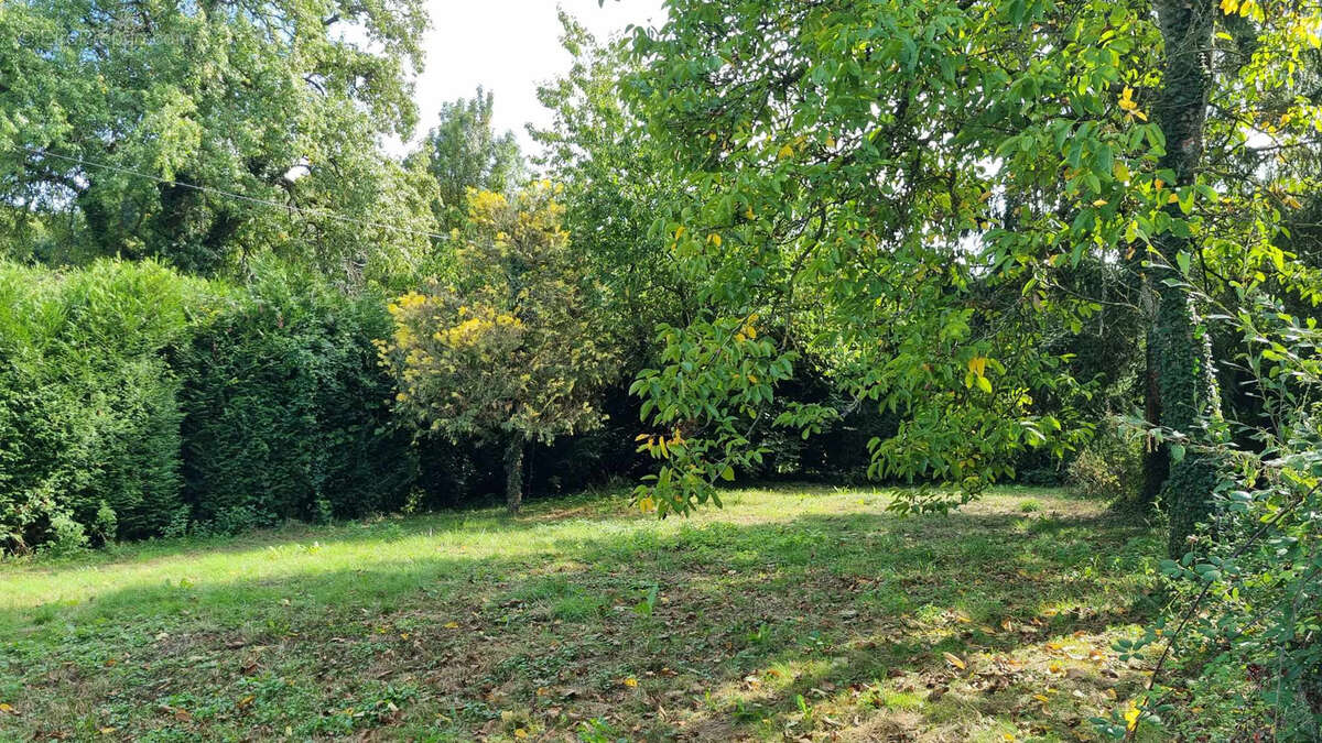 Maison à SAINT-CALAIS