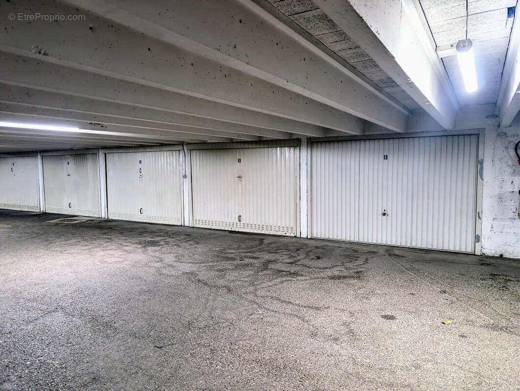 Parking à ANNECY