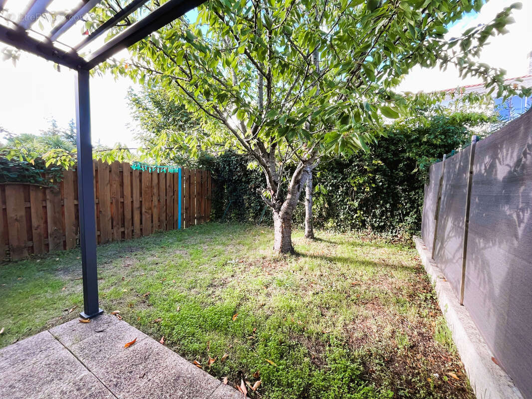 Maison à MESCHERS-SUR-GIRONDE