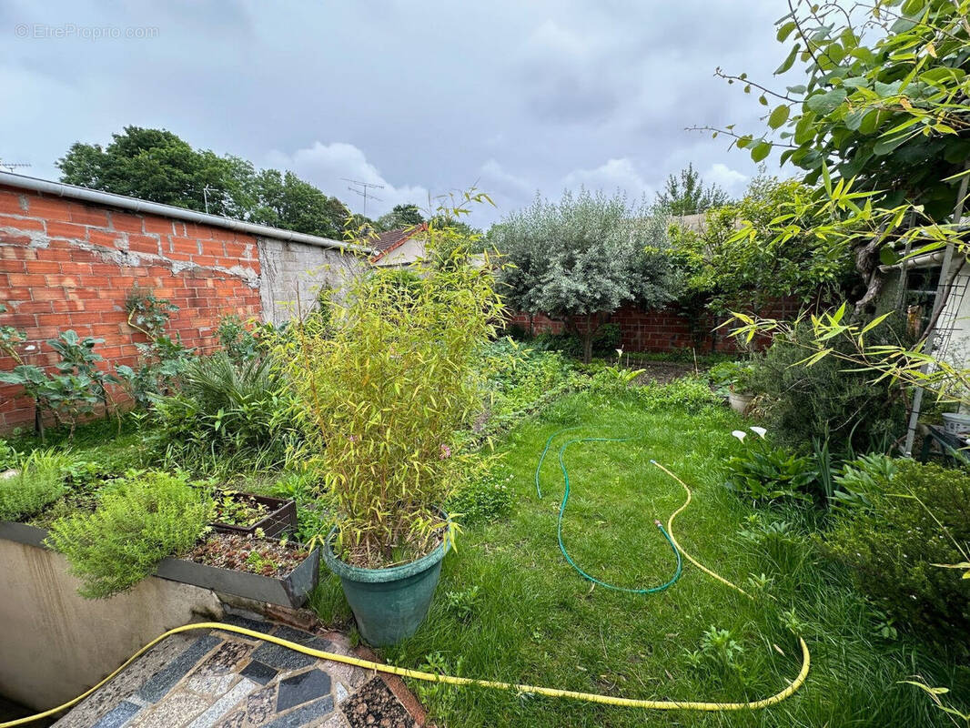 Maison à CHAMPIGNY-SUR-MARNE