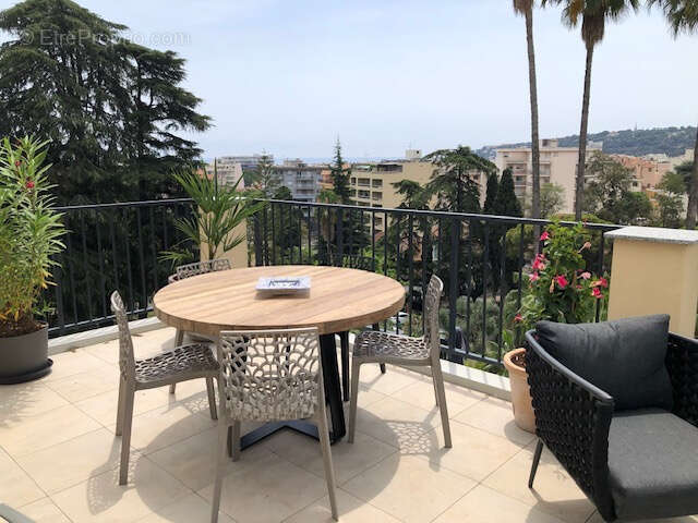 Appartement à MENTON