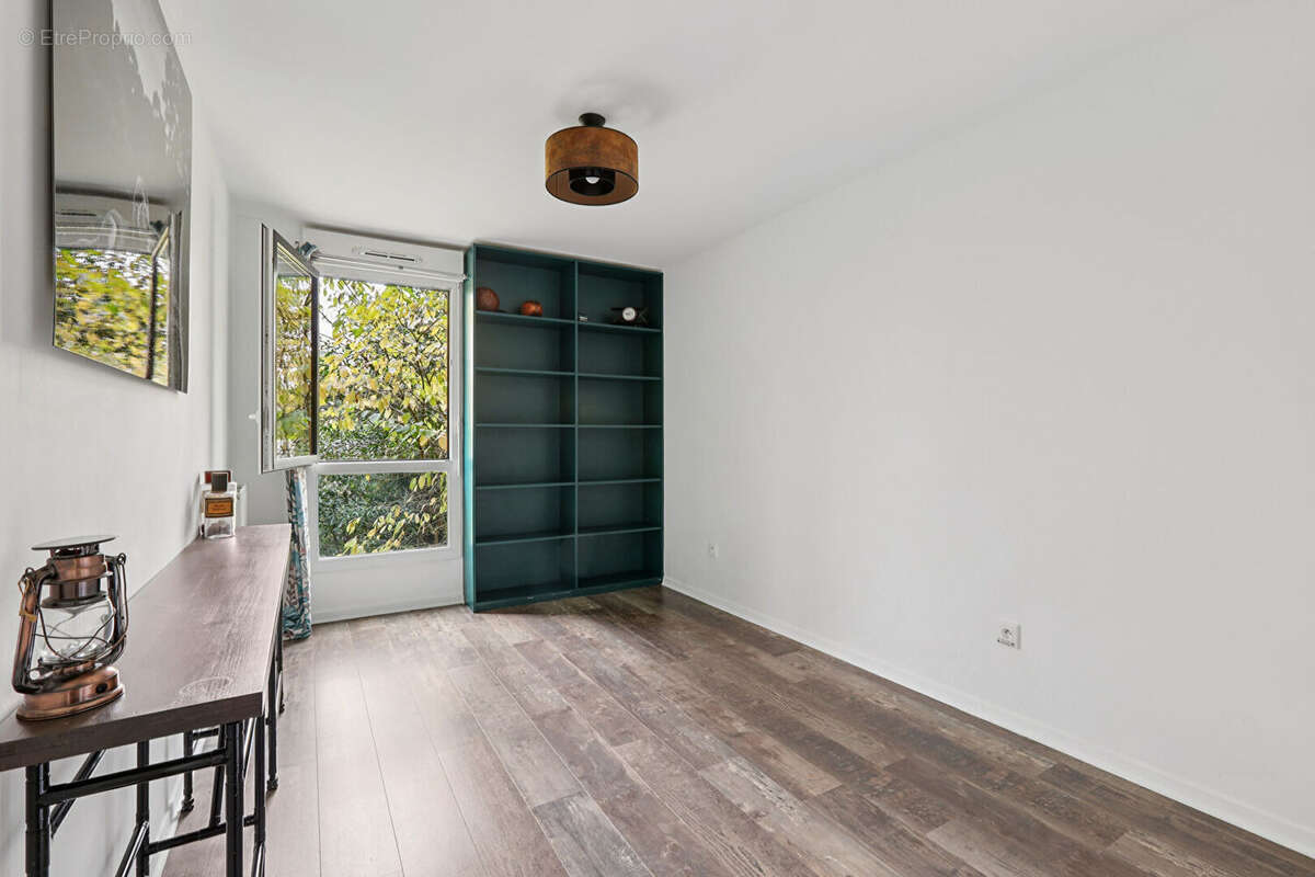 Appartement à NANTERRE