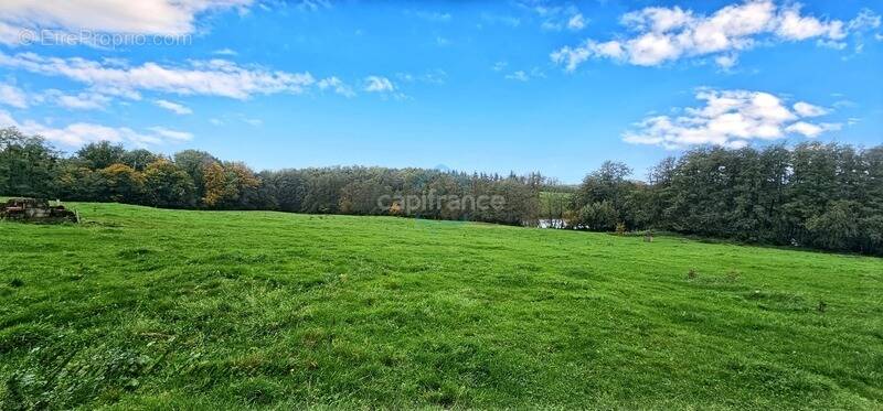 Maison à ASNANS-BEAUVOISIN
