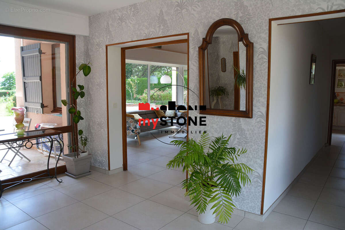 Maison à BELLEVILLE