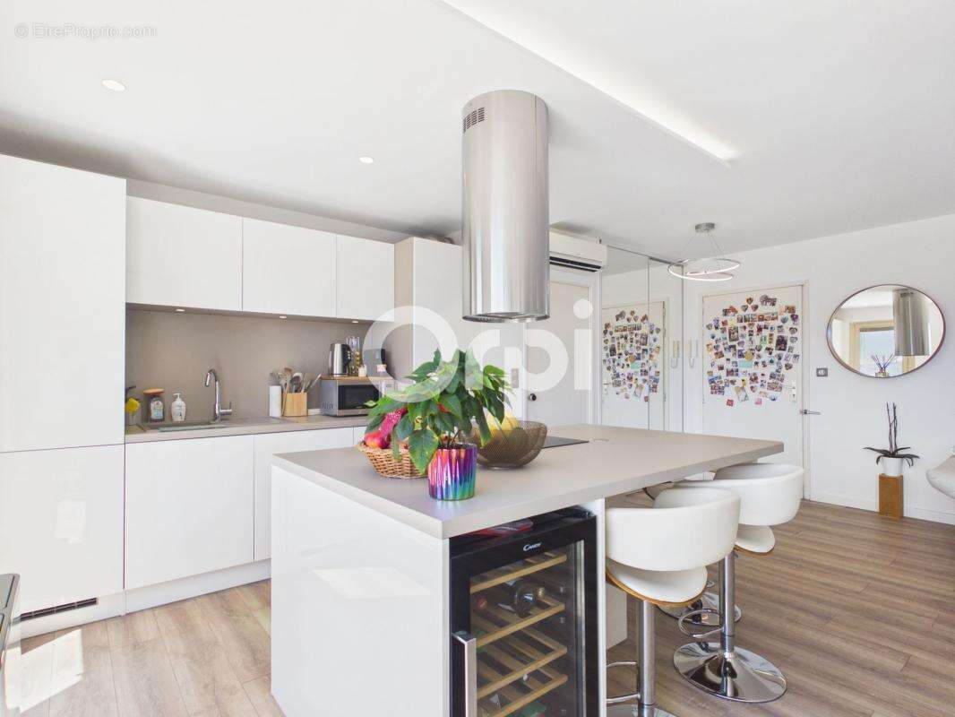 Appartement à MANDELIEU-LA-NAPOULE