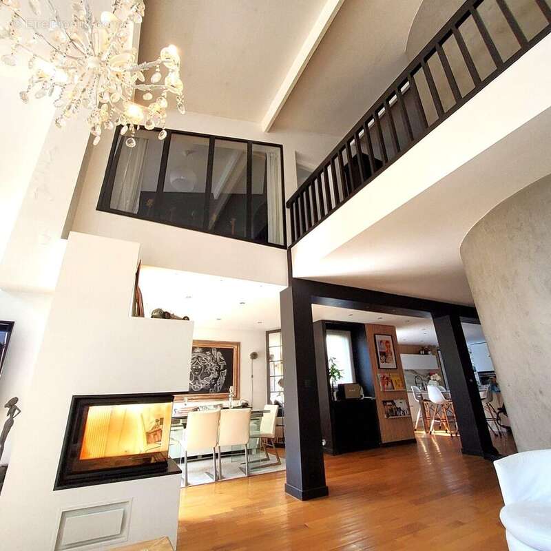 Photo 2 - Maison à CHILLY-MAZARIN