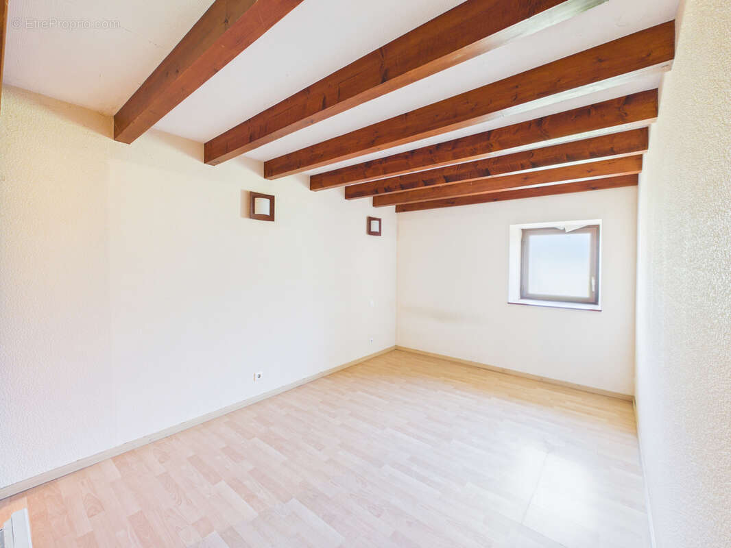 Maison à LA CHAISE-DIEU