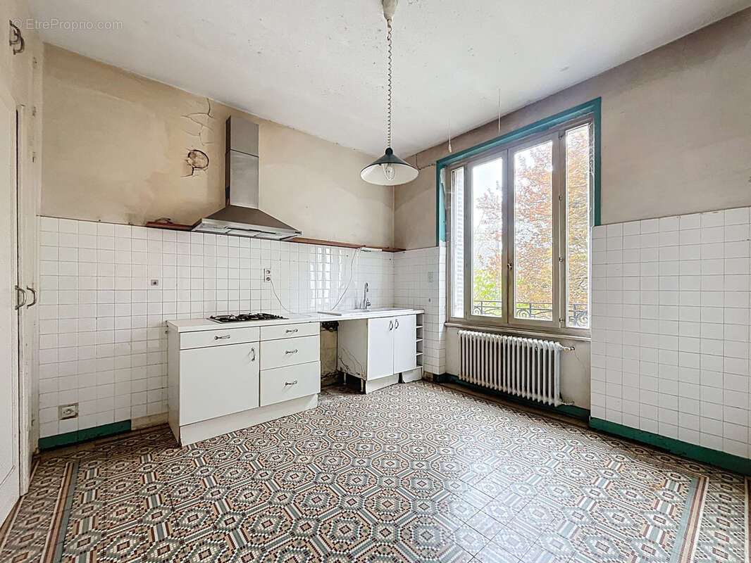 Maison à FRANCHEVILLE