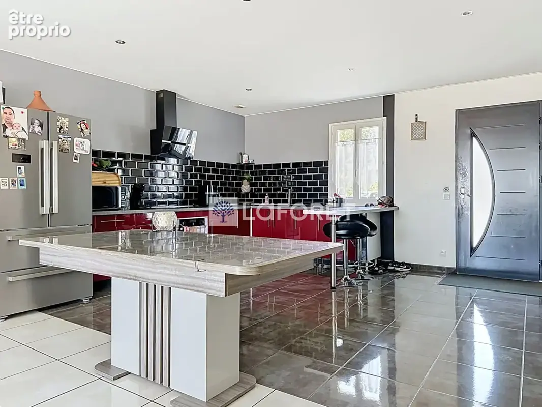 Maison Availles Thouarsais 1711 m2 - photo 17
