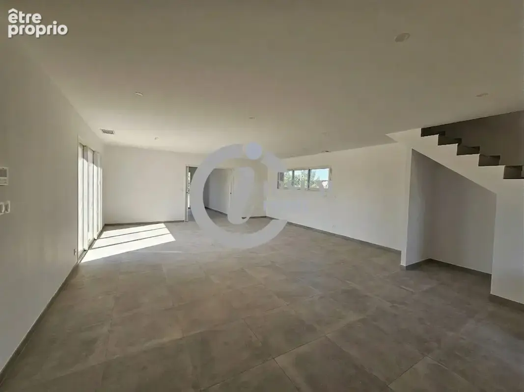 Maison 122 m² à Serignan  - photo 2