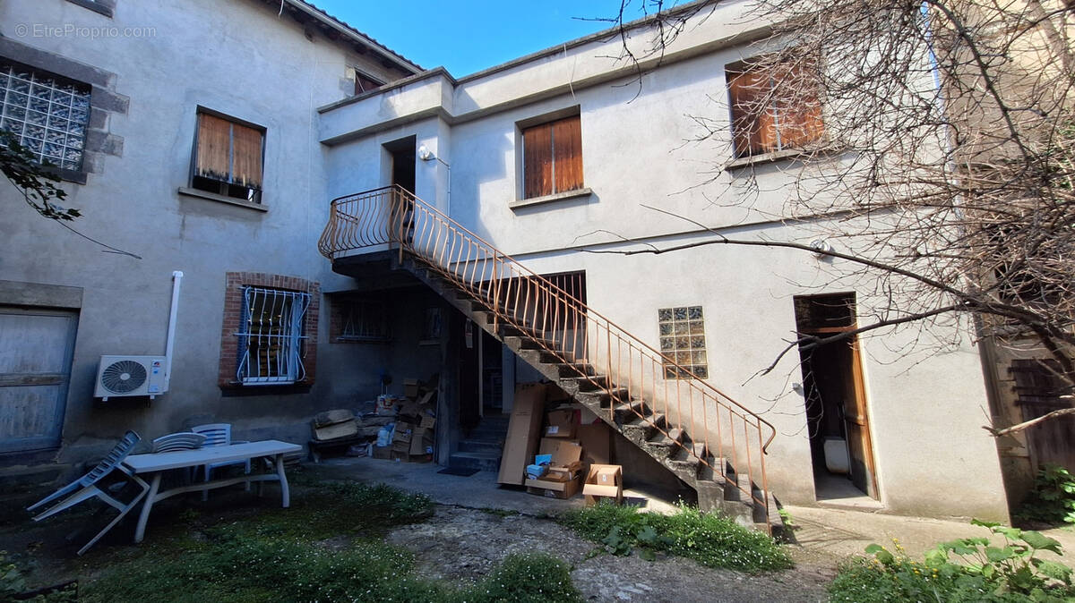 Appartement à VERTAIZON