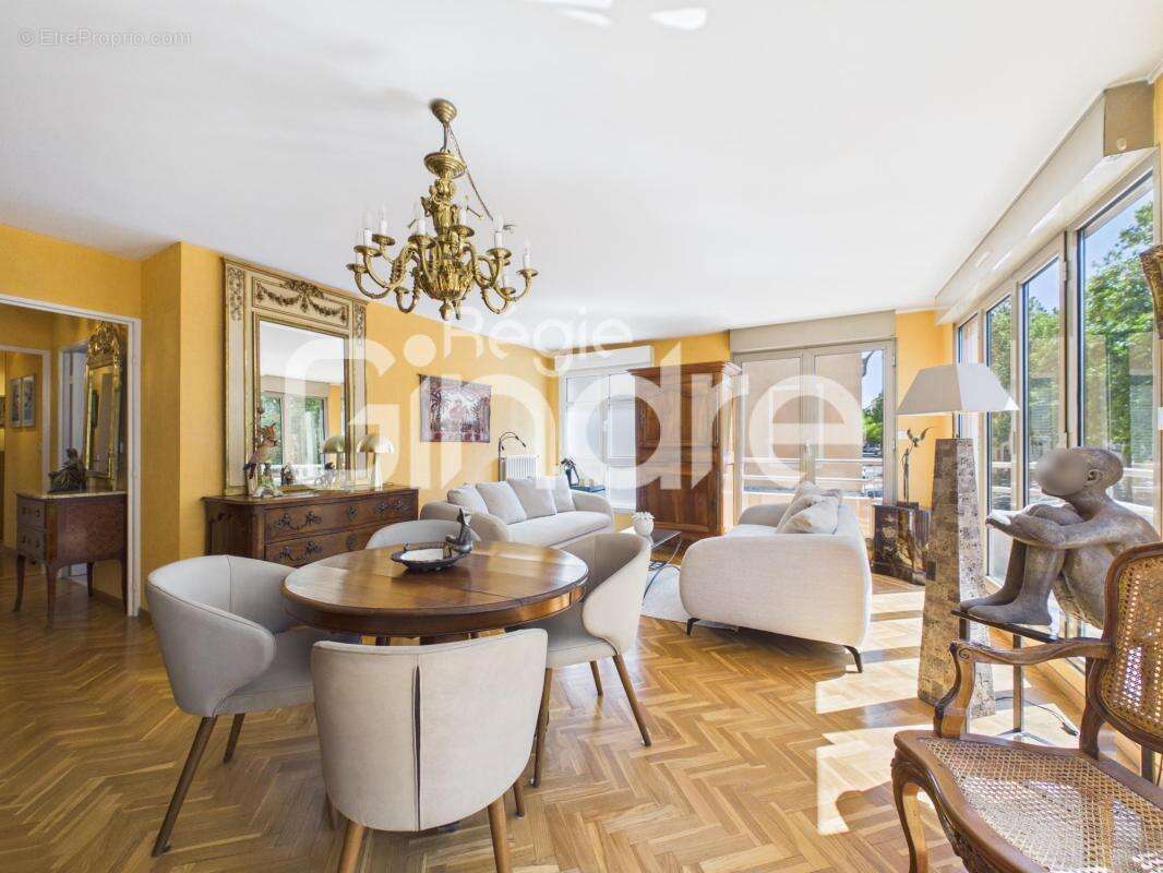 Appartement à LYON-4E