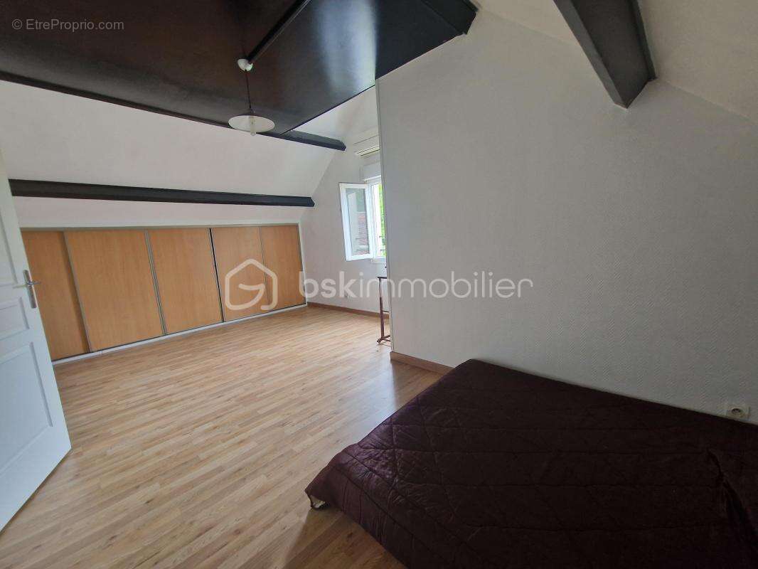 Maison à SAINT-GERMAIN-LES-ARPAJON