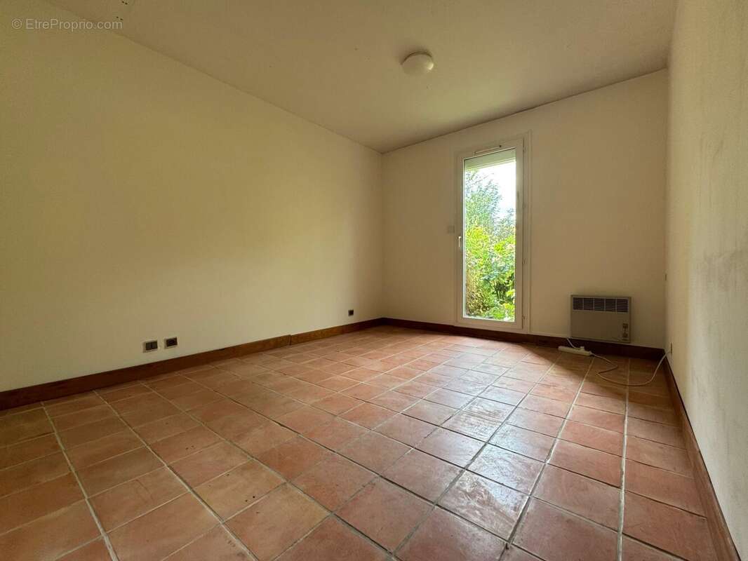 Appartement à LE BOURGET