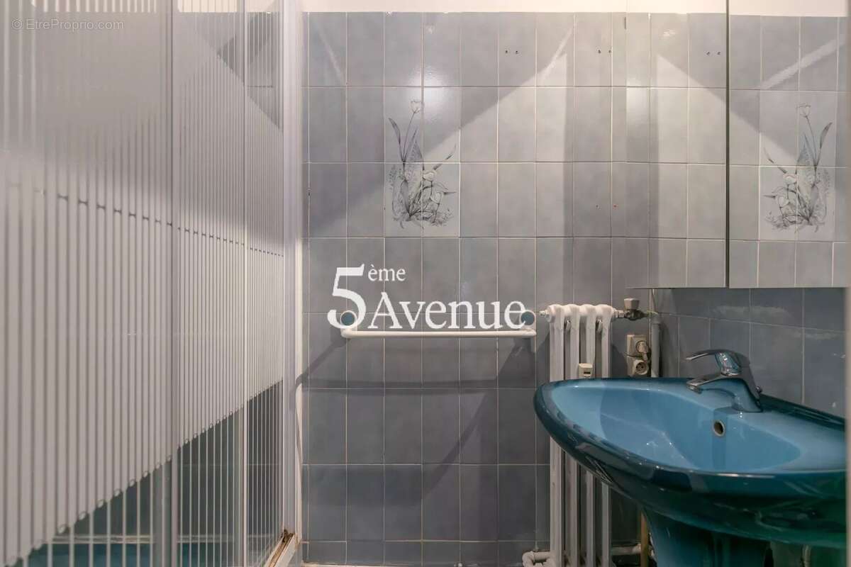 Appartement à SAINT-MAUR-DES-FOSSES