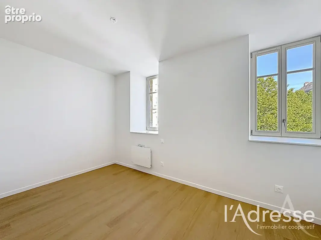 T2 dernier etage - residence 1903 - st therese/vacquinere - photo 6