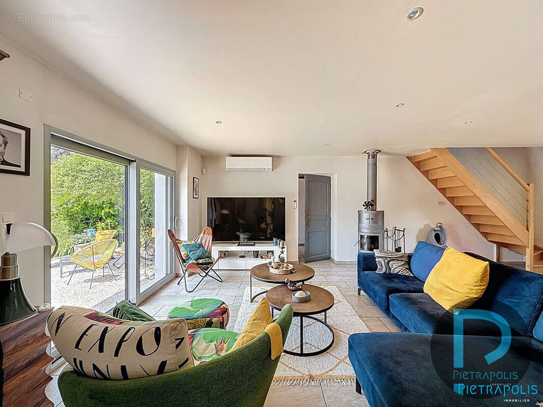 Maison à CHATILLON-SUR-CHALARONNE