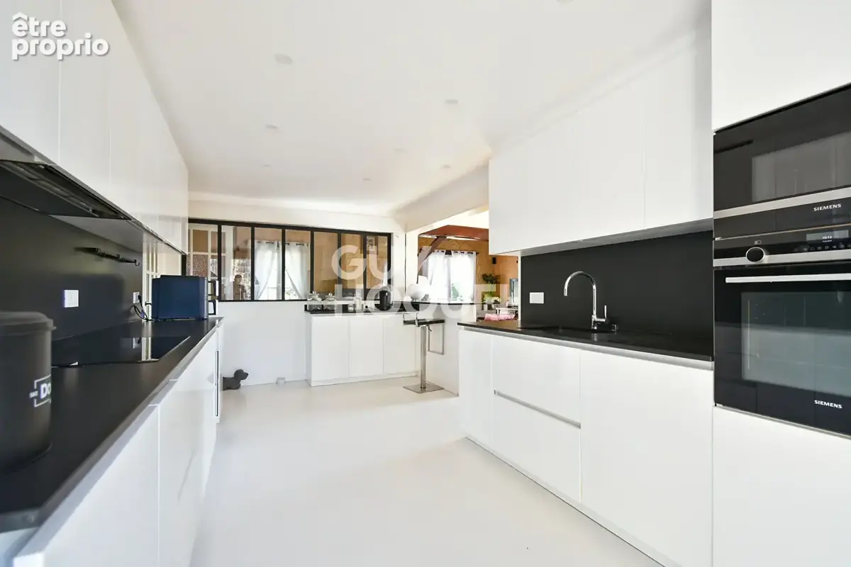 Chaumes en brie. maison individuelle de caractere. - photo 9