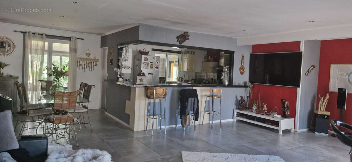 LUDON maison 120 m2 garage,  carport double, terrasses, piscine sur 909 m2 clos et arboré sans vis-à-vis - photo 7