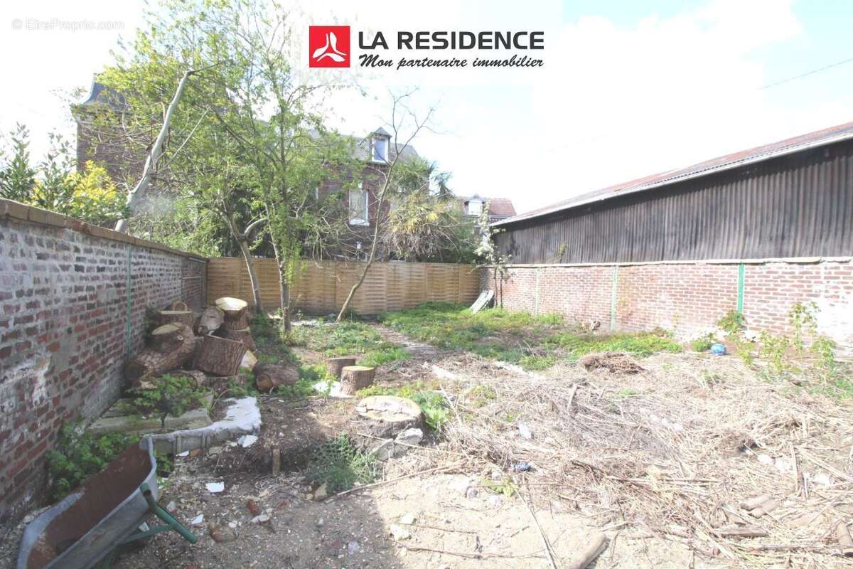 Terrain 140 m² à Le Petit-Quevilly  - photo 3