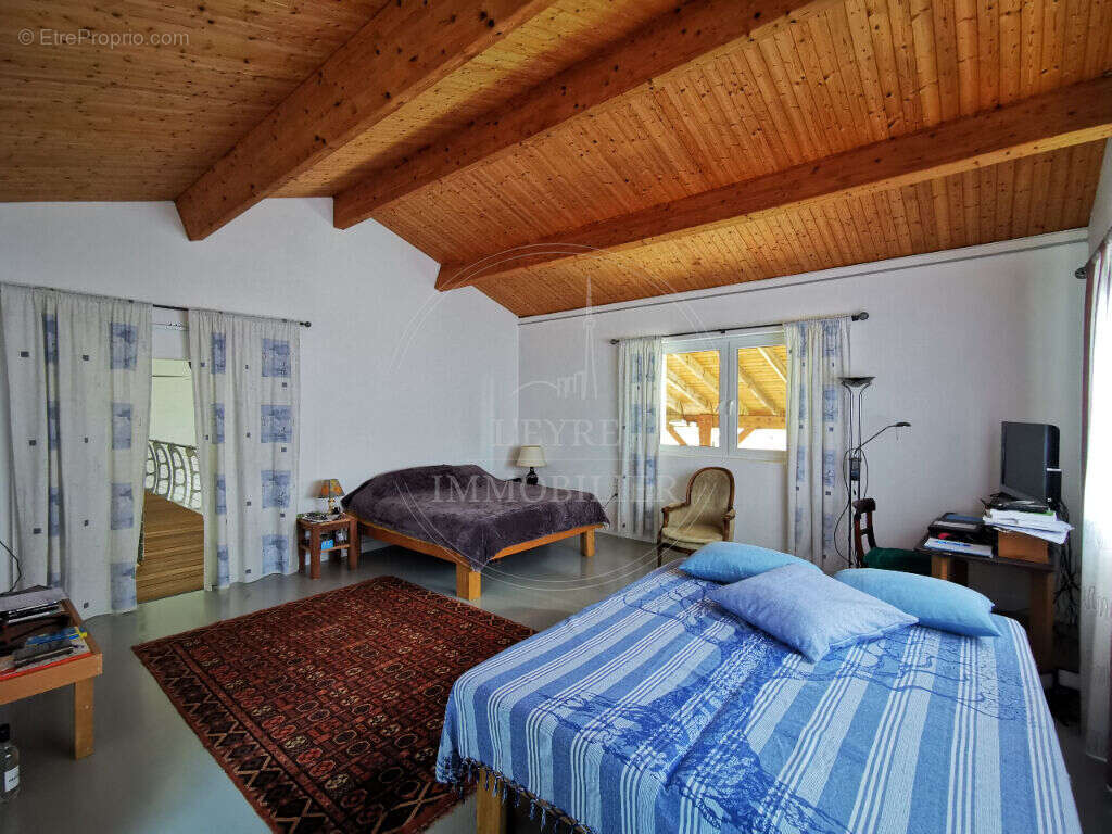 Maison à MIOS