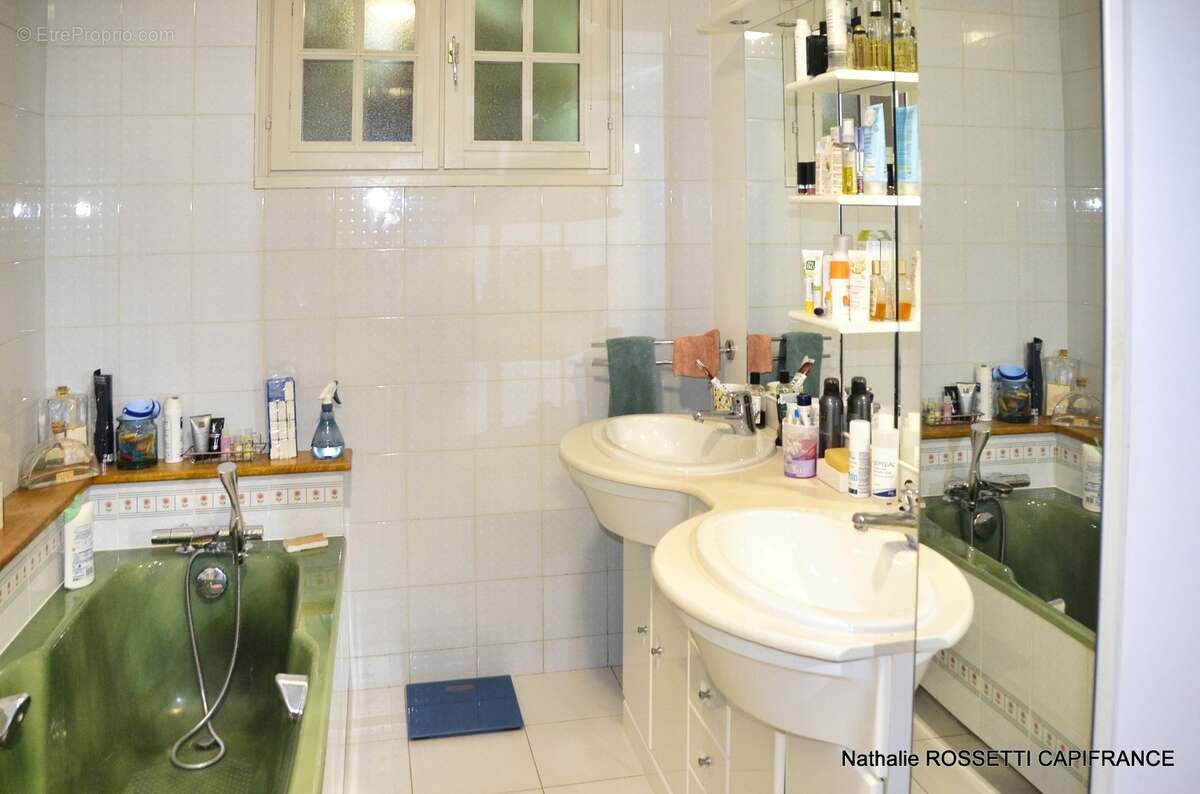 Maison à vendre 6 pièces LA GREVE SUR MIGNON (17)Maison de charme avec jardin paysagé et dépendance – 133 m² habitables sur 947  - photo 37