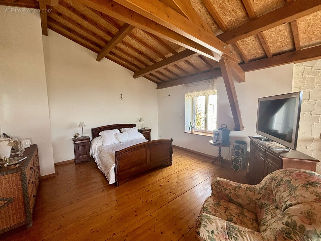 Maison à LES VILLETTES