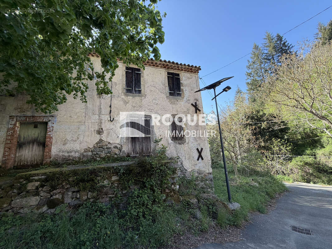 Maison à MELAGUES