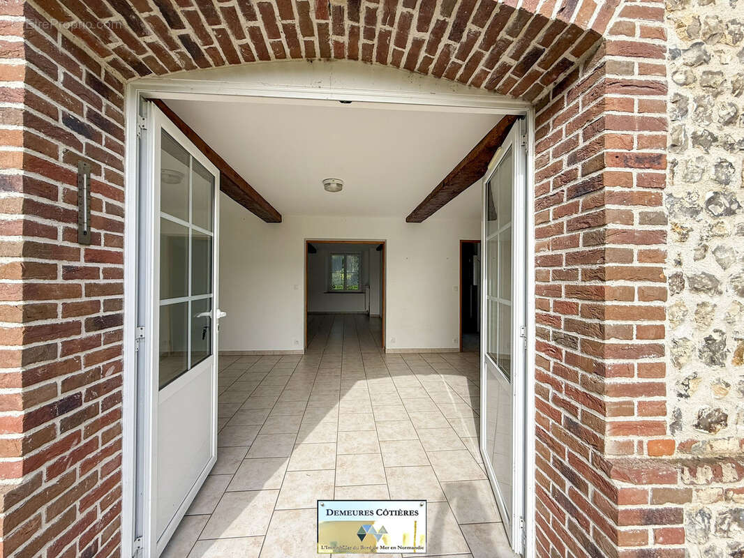 Maison à LES LOGES