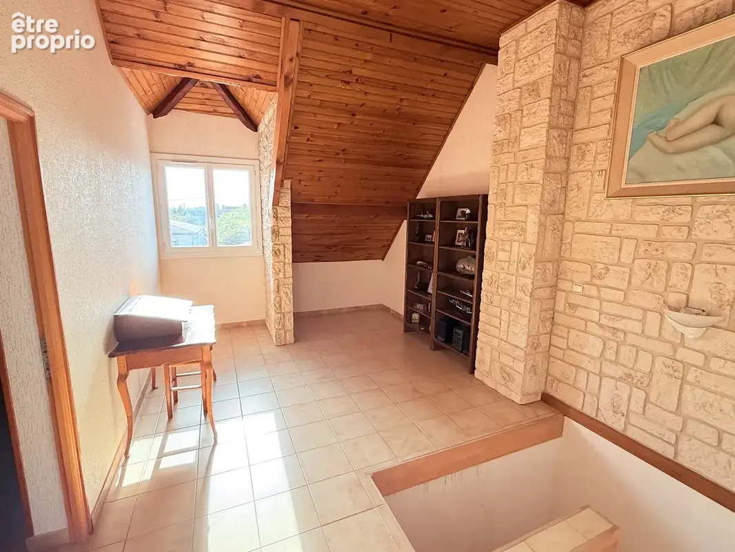 - Maison indépendante avec grand volume - - photo 8