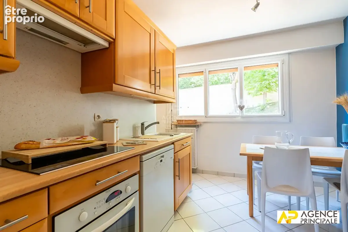 Appartement Le Mesnil Le Roi 4 pièce(s) 86.85 m2 - photo 5