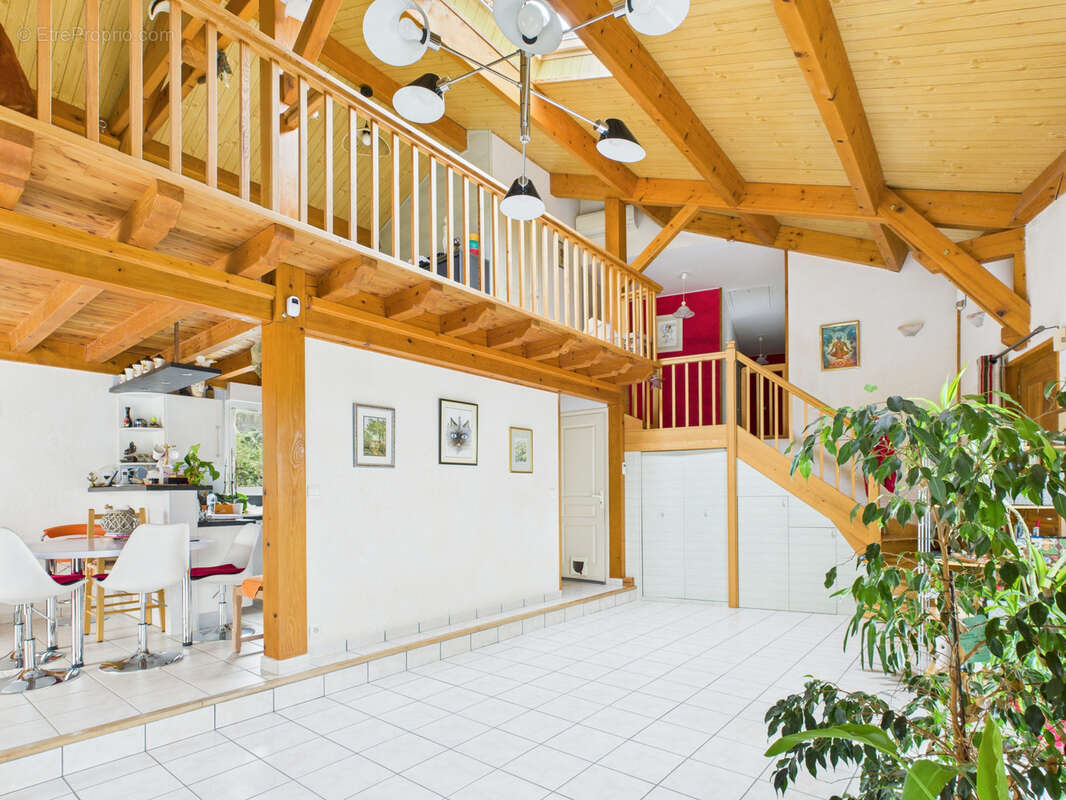 Maison à SAINT-FERREOL-D&#039;AUROURE