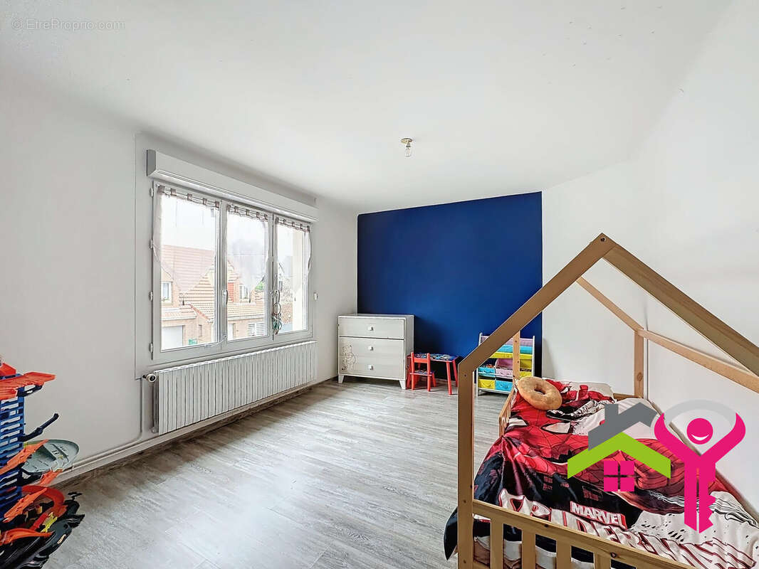 Maison à LIEU-SAINT-AMAND