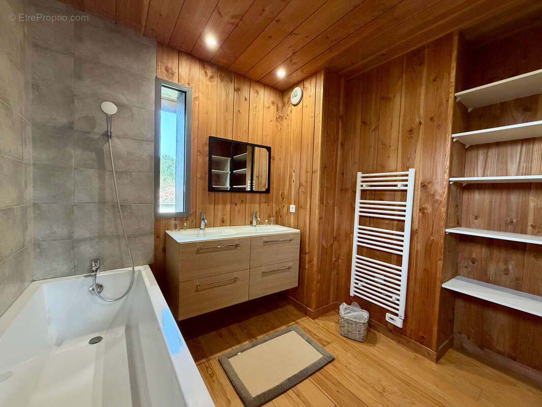 Maison à LEGE-CAP-FERRET