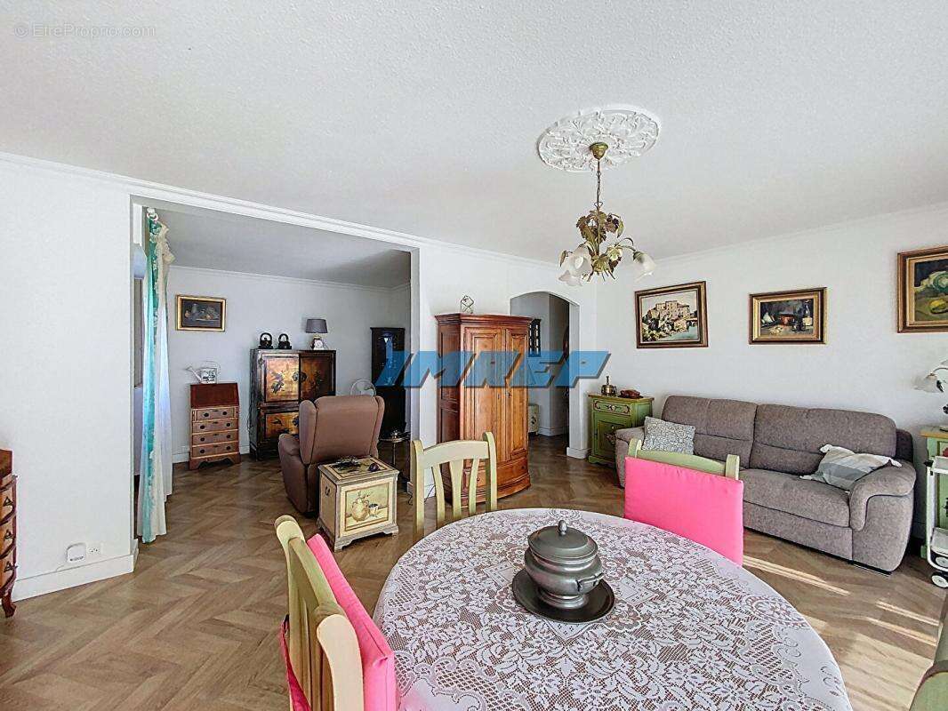 Appartement à MARSEILLE-10E