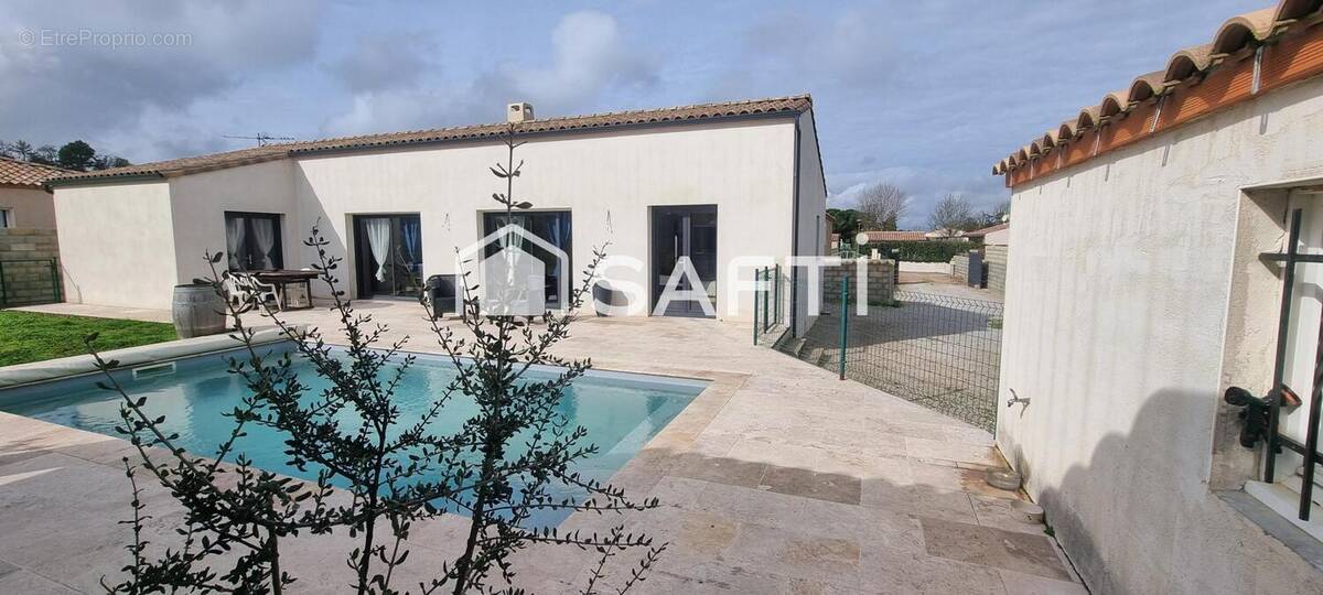 Photo 1 - Maison à LEZIGNAN-CORBIERES