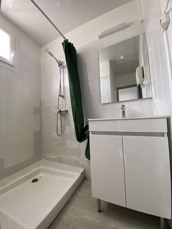 Maison à VILLEBERNIER