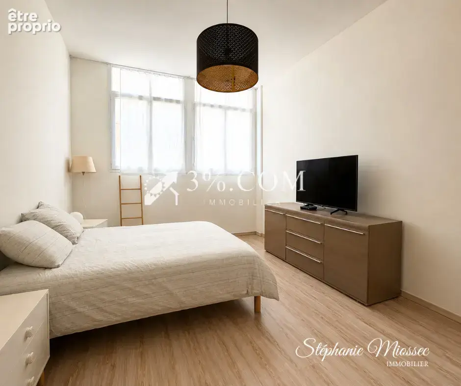 CHÂTELAUDREN   Bien atypique esprit loft avec dépendance en - photo 8