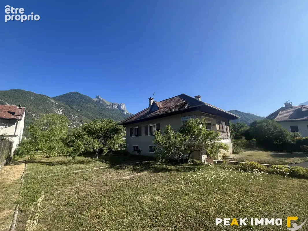 A vendre  Maison familiale avec beau potentiel sur une parcelle de 2 115 m2 à Faverges - photo 17