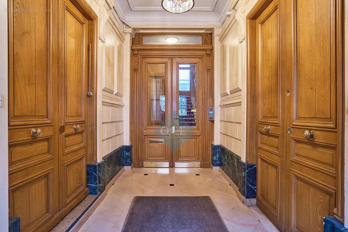 Appartement à PARIS-11E