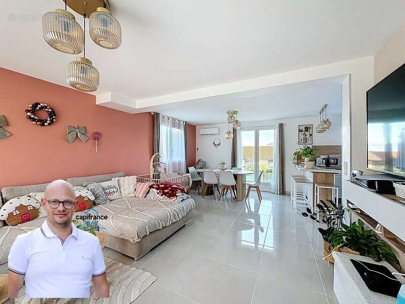 Maison à SAINT-JEAN-D&#039;AVELANNE