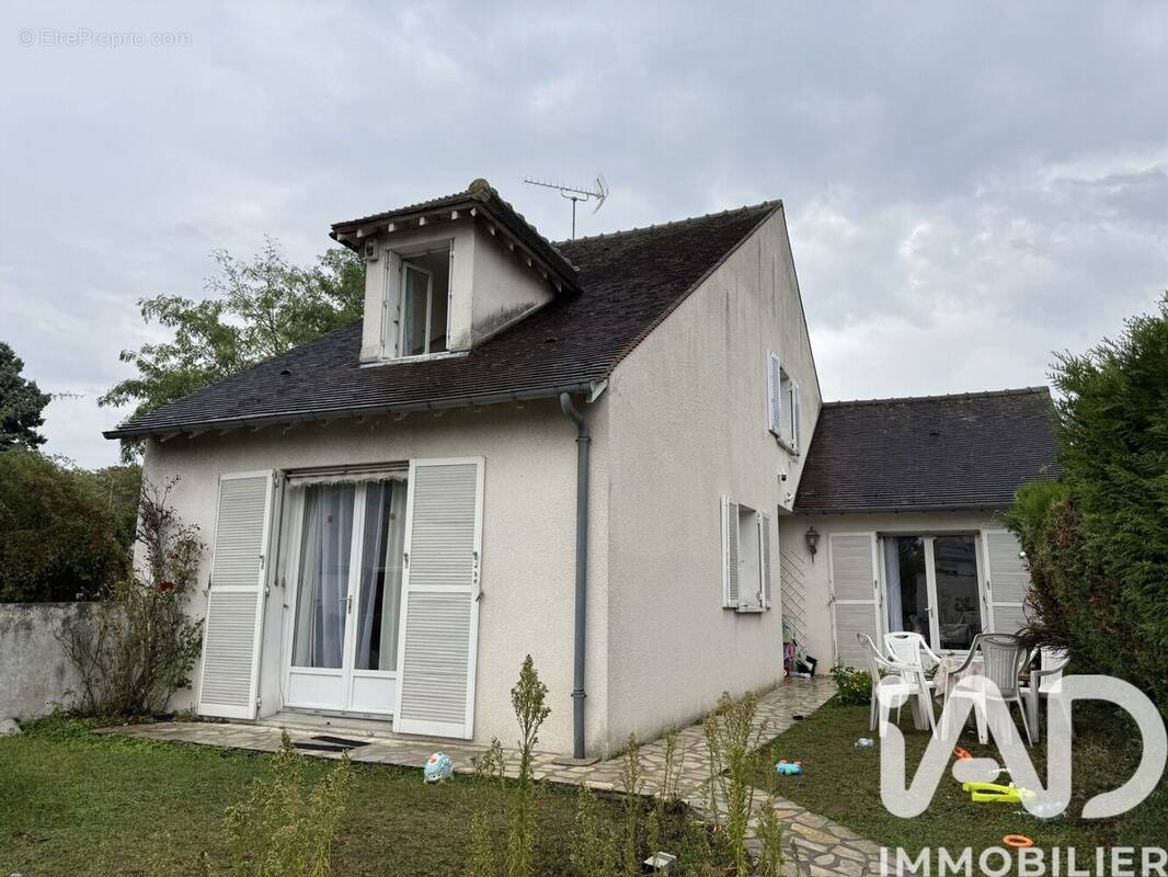 Photo 1 - Maison à LES MUREAUX