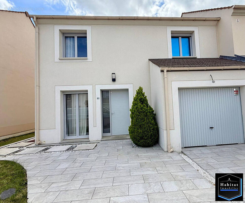 Maison à LAGNY-LE-SEC