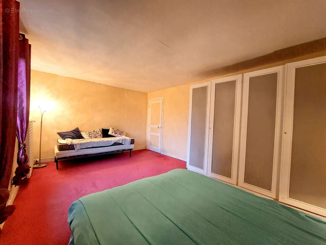 Maison à RONCHEROLLES-EN-BRAY