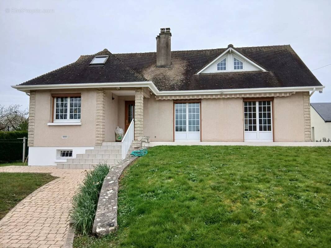 Maison à BEAUMONT-LE-ROGER