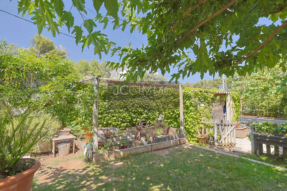 Haut de villa en duplex + jardin - photo 15