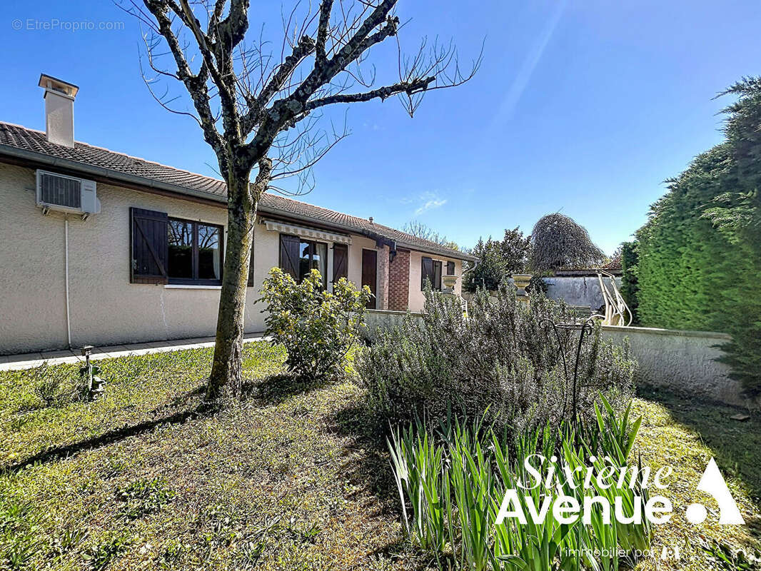 Maison Chassieu 4 pièce(s) 94,5 m2 - photo 5