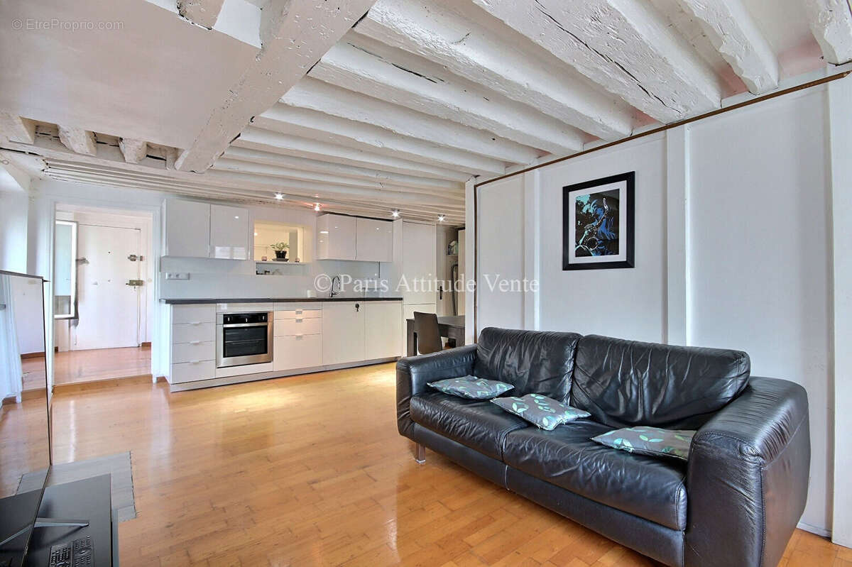 Appartement à PARIS-2E